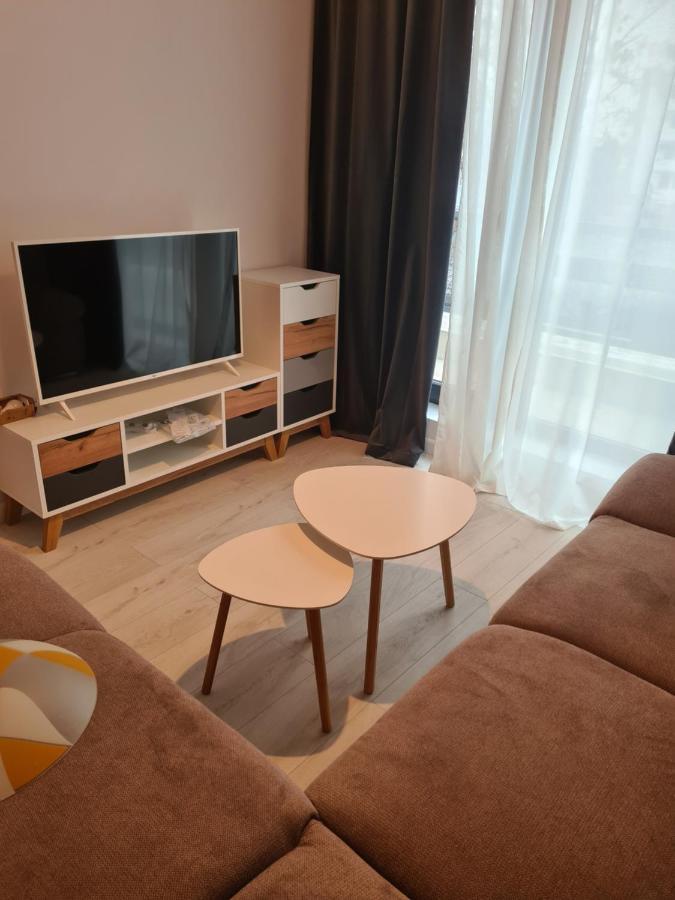 2 Superb Bucharest